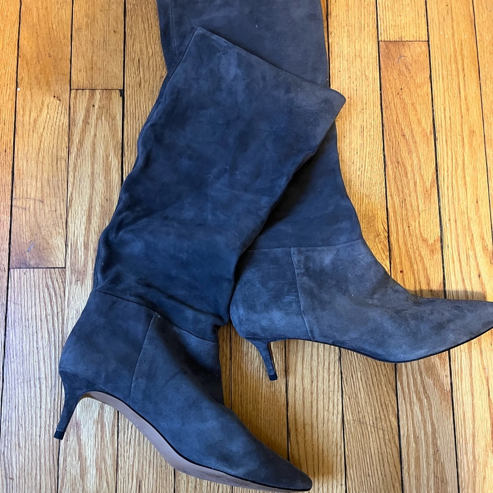 Elegant Gray Suede Kitten Hell Knee-High Boots